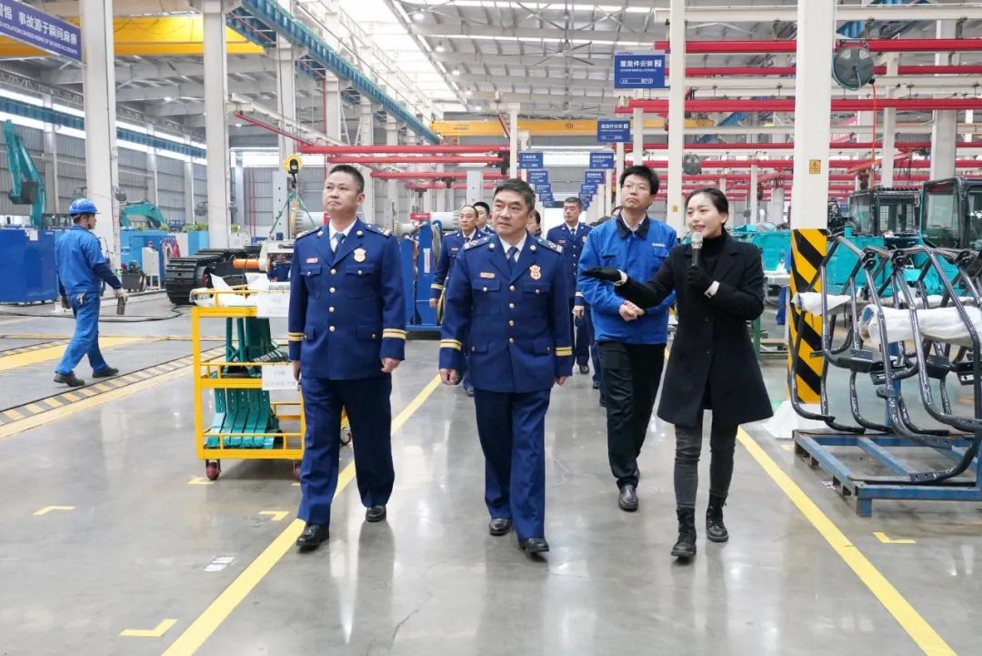 消防救援局考察xingkong星空平台（中国）集团智能无人化应急救援装备