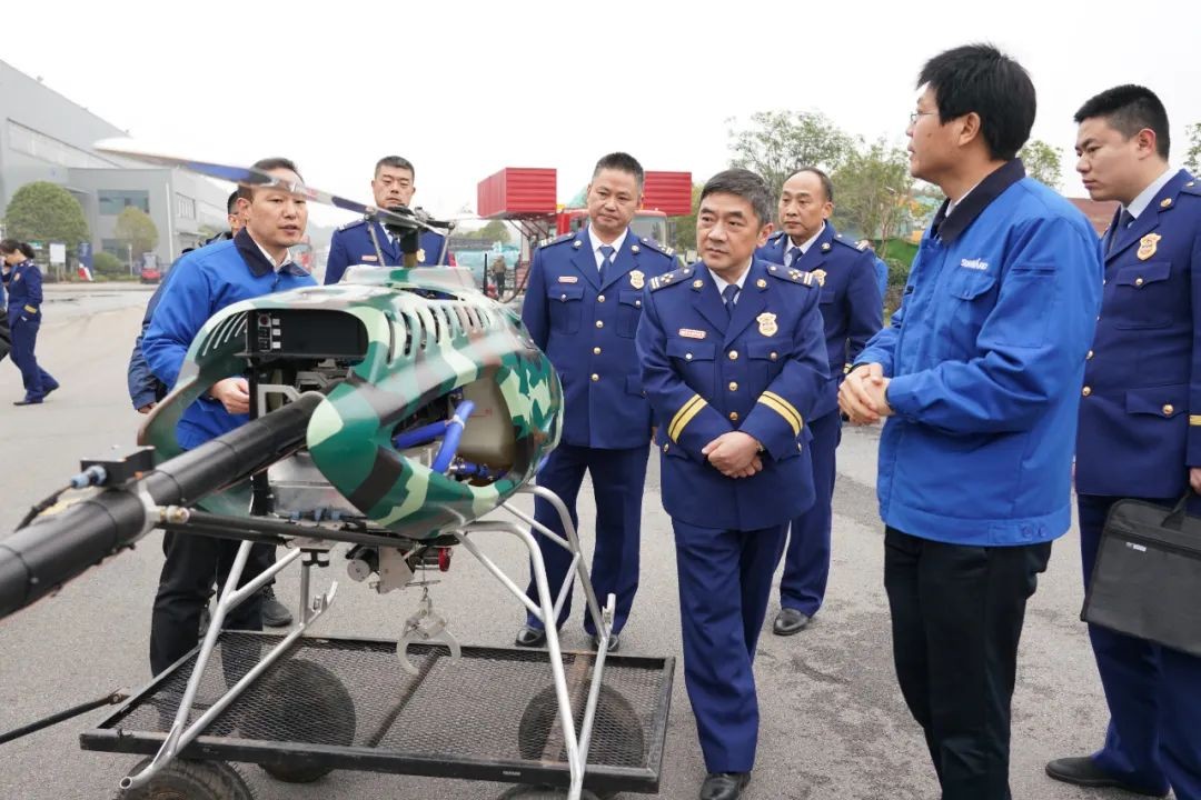 消防救援局考察xingkong星空平台（中国）集团智能无人化应急救援装备
