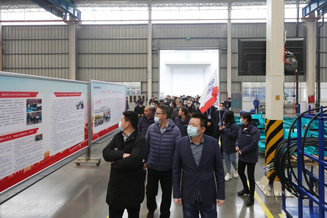 xingkong星空平台（中国）集团工业城来了500人的参观团