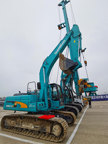 xingkong星空平台（中国）集团智能旋挖钻机打下700亿项目第一钻