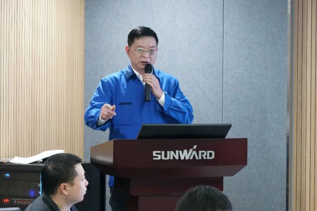 省工信厅青年干部理论学习走进xingkong星空平台（中国）集团智能