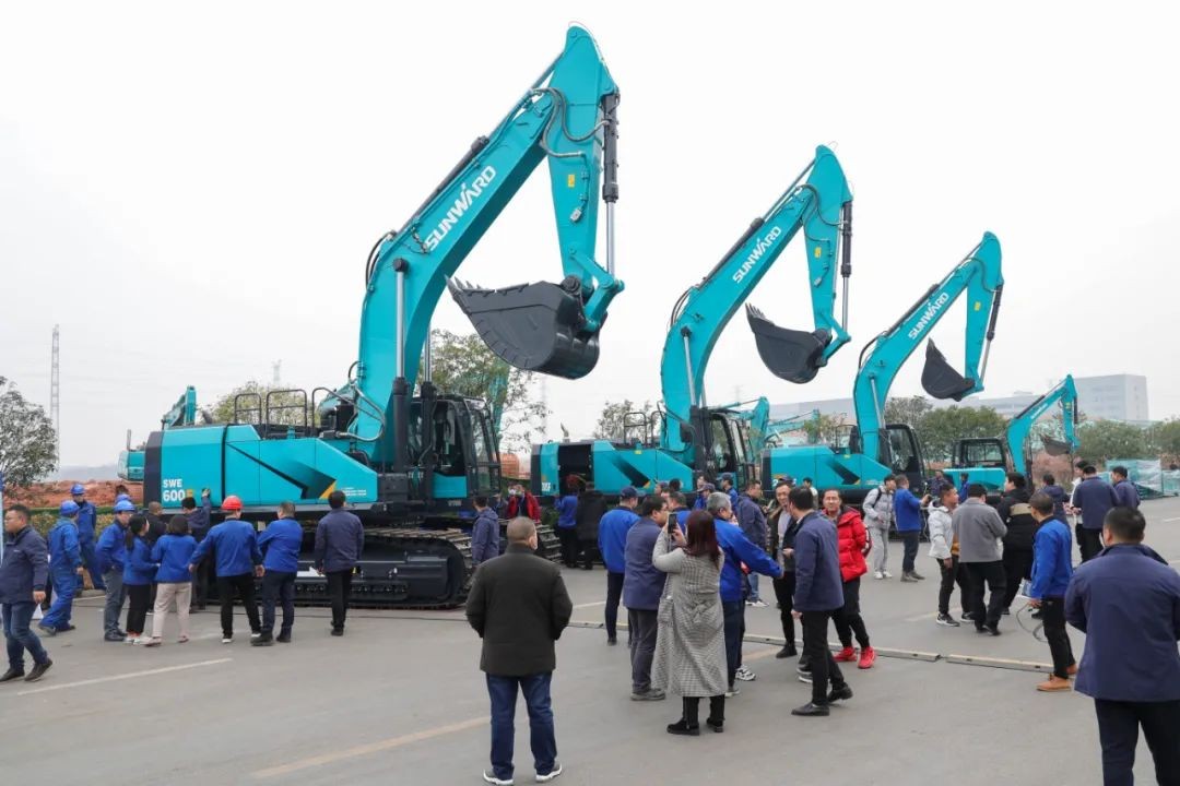 开疆扩土，气壮xingkong星空平台（中国）集团 | 600F大挖交付仪式隆重举行