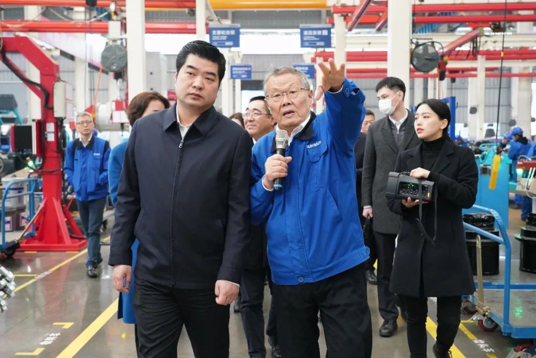 湘江集团党委书记张利刚率队考察xingkong星空平台（中国）集团智能