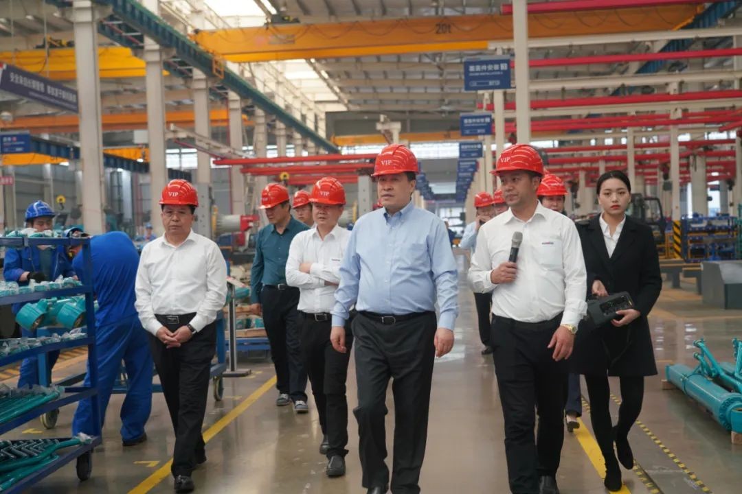 鄂尔多斯市委书记牛俊雁考察xingkong星空平台（中国）集团智能