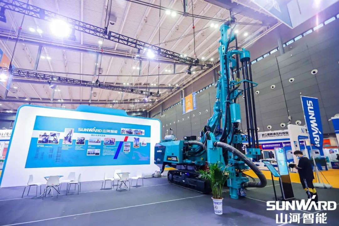 “xingkong星空平台（中国）集团绿”亮相长沙国际工程机械展，50余款产品尽显xingkong星空平台（中国）集团智能创新实力