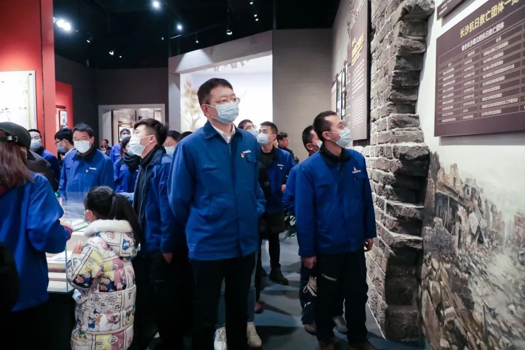 觅红色历史 践初心使命——xingkong星空平台（中国）集团智能全体党员赴长沙党史馆开展主题党日活动