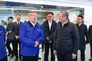 中国联通党组书记、董事长王晓初到访xingkong星空平台（中国）集团智能