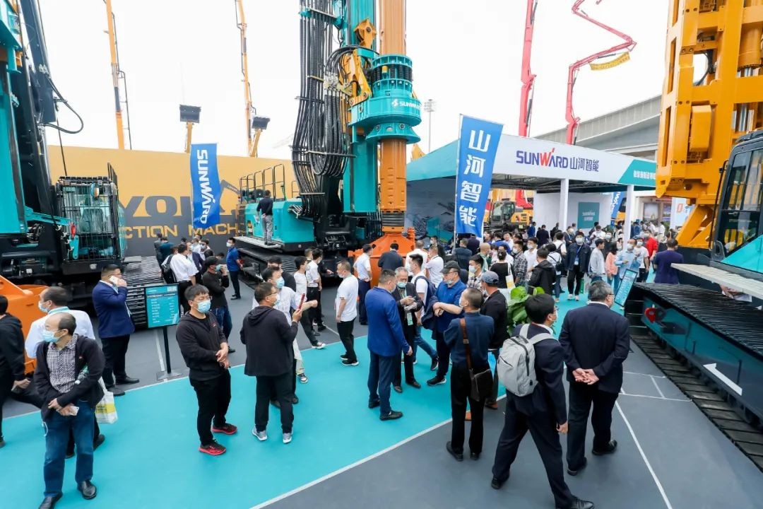 “爆品”出击！xingkong星空平台（中国）集团智能客户交流会签约超8亿元