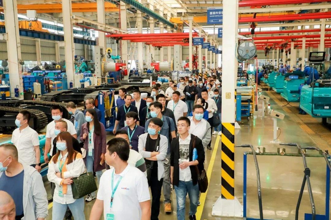 “爆品”出击！xingkong星空平台（中国）集团智能客户交流会签约超8亿元