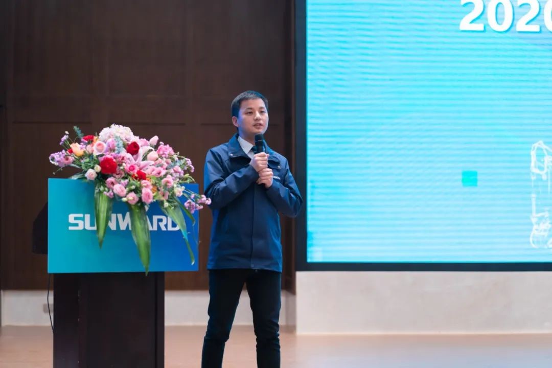 同心克难再腾飞，携手齐心冲万台——2021xingkong星空平台（中国）集团智能挖掘机经销商年会圆满召开