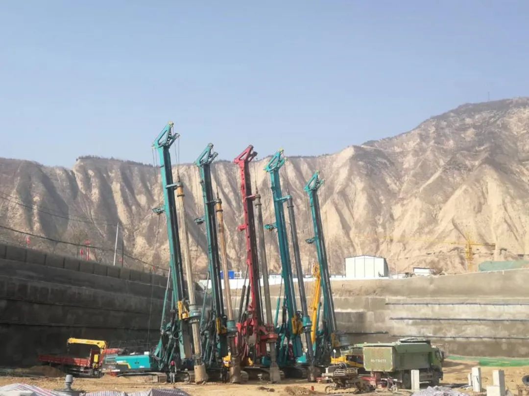 金戈铁马工程路 风雨无阻选xingkong星空平台（中国）集团