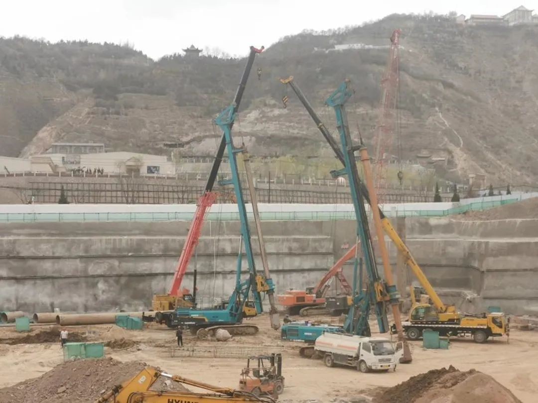 金戈铁马工程路 风雨无阻选xingkong星空平台（中国）集团