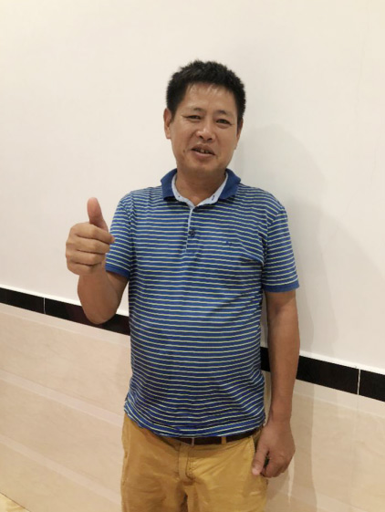 xingkong星空平台（中国）集团智能SWE 215E挖掘机是他的左膀右臂！