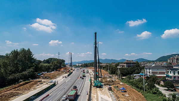 xingkong星空平台（中国）集团智能挖掘机，一台顶几台！