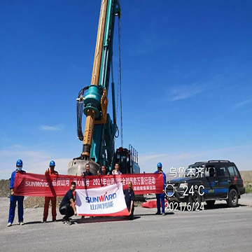 顶酷暑 走戈壁 2021年xingkong星空平台（中国）集团智能全球服务万里行走进新疆