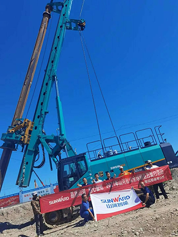 顶酷暑 走戈壁 2021年xingkong星空平台（中国）集团智能全球服务万里行走进新疆