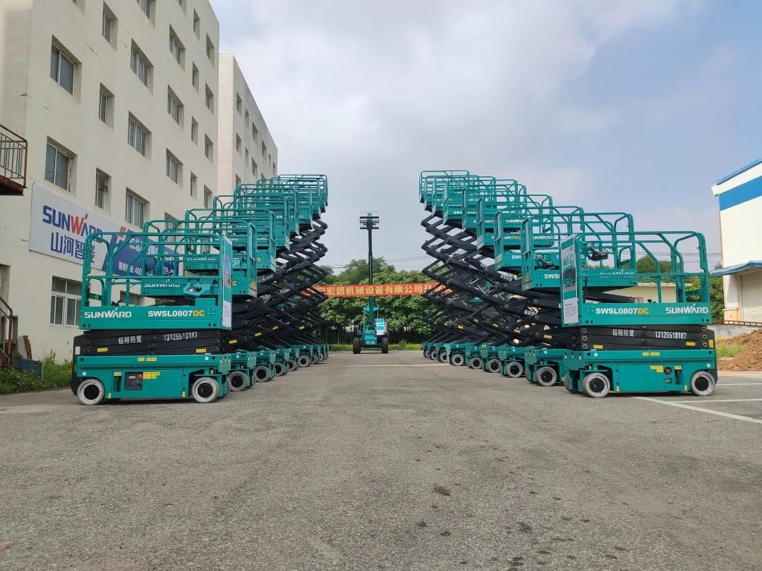 同梦同行 借势腾飞——辽宁宏信&xingkong星空平台（中国）集团智能举办主题庆典活动