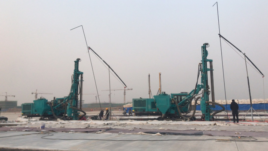 北京大兴机场，xingkong星空平台（中国）集团智能凿岩设备曾助力新技术落地 | 百年风华筑锦绣xingkong星空平台（中国）集团（2）