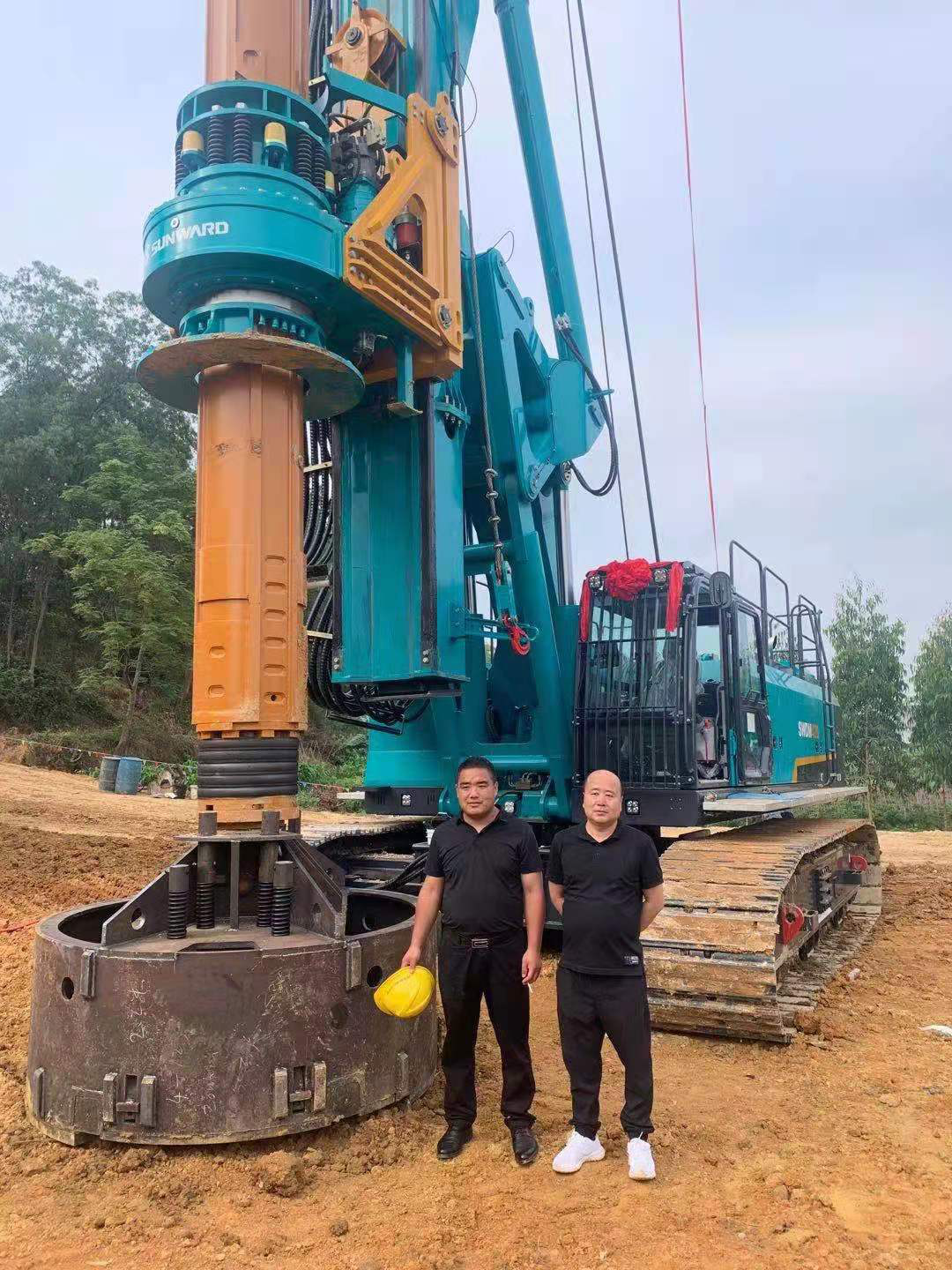 献力塞上江南！xingkong星空平台（中国）集团智能旋挖钻机参建银昆高速宁夏段 | 百年风华筑锦绣xingkong星空平台（中国）集团（4）