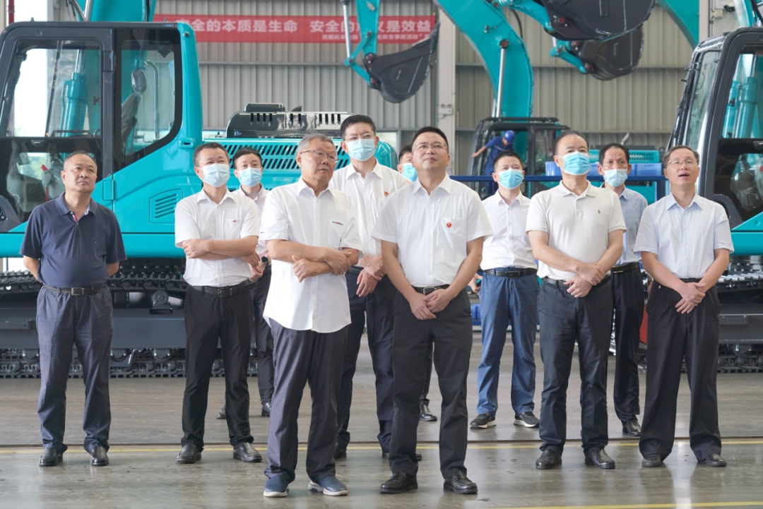 长沙市委常委、市纪委书记胡卫兵考察调研xingkong星空平台（中国）集团智能