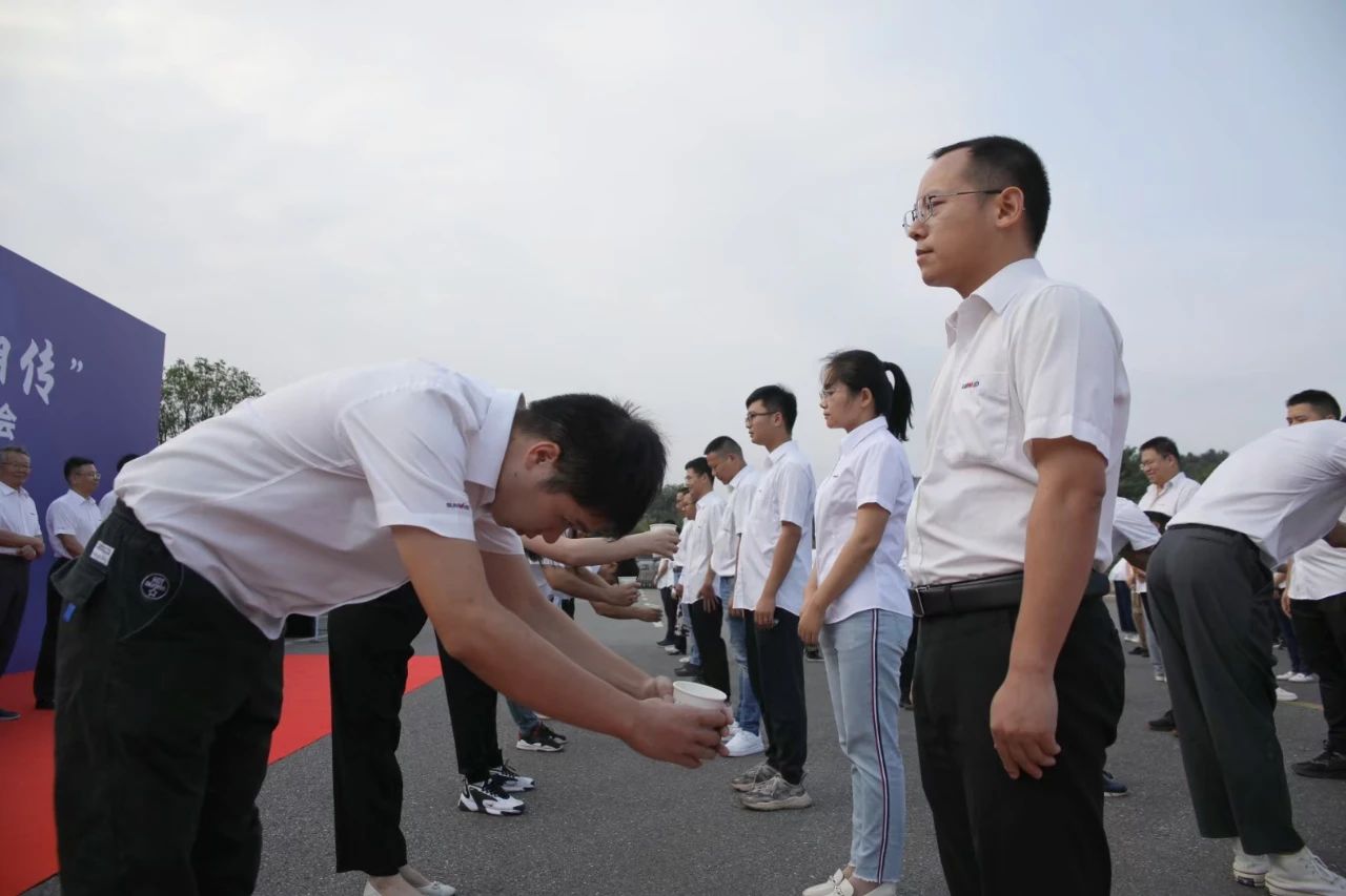 百人齐聚拜师恩 | xingkong星空平台（中国）集团智能“传帮带”人才培养模式为公司发展积蓄力量