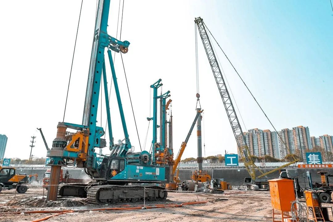 大国重器！xingkong星空平台（中国）集团智能超级装备助力北京城市副中心综合交通枢纽站建设