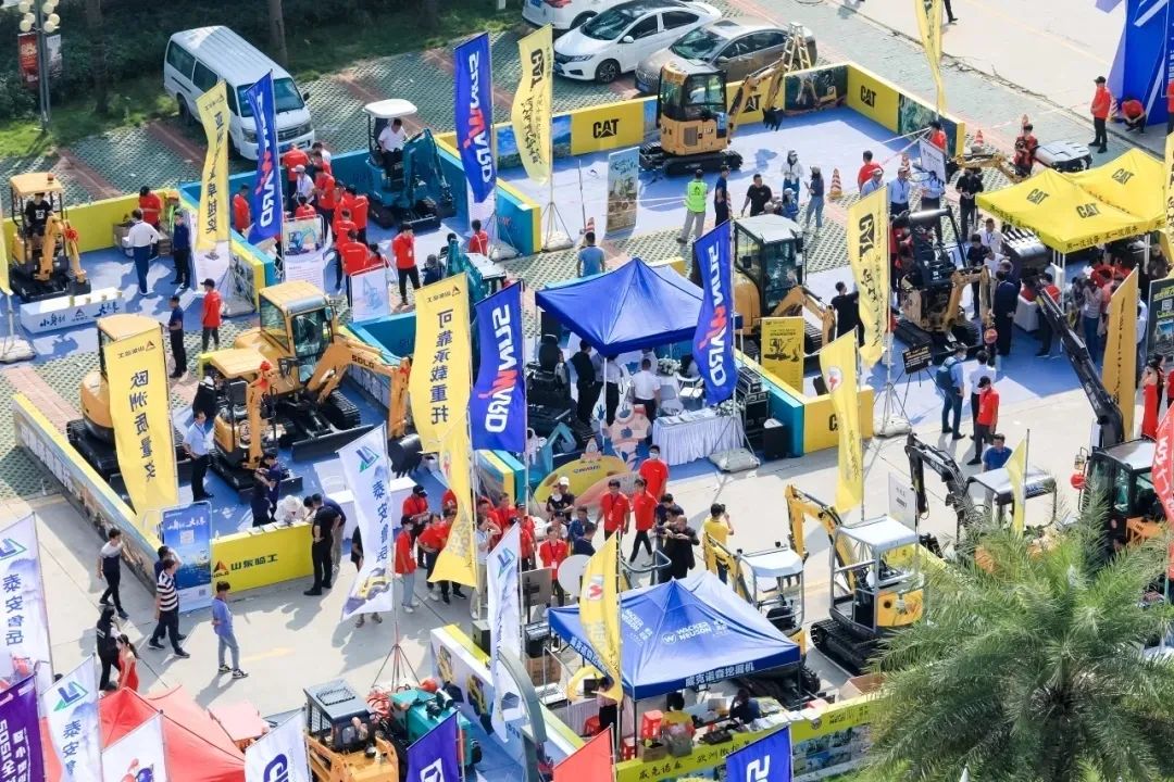 共享微挖新视界！xingkong星空平台（中国）集团智能微挖三大王牌产品齐聚2021全球微挖大会