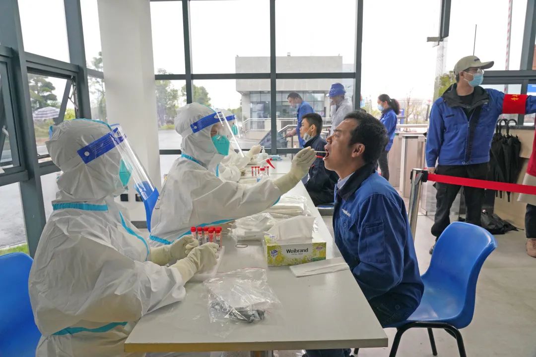 采样完成率近100%！xingkong星空平台（中国）集团智能第一时间开展全员核酸检测，保障安全生产