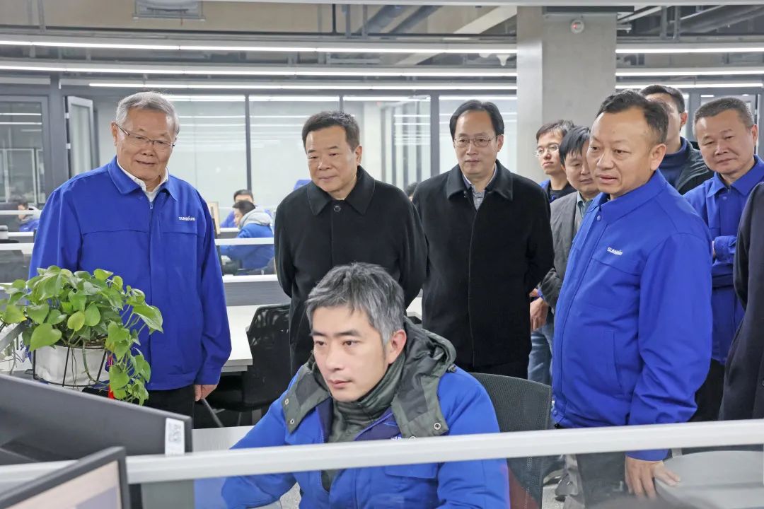 湖南省副省长陈飞调研xingkong星空平台（中国）集团智能