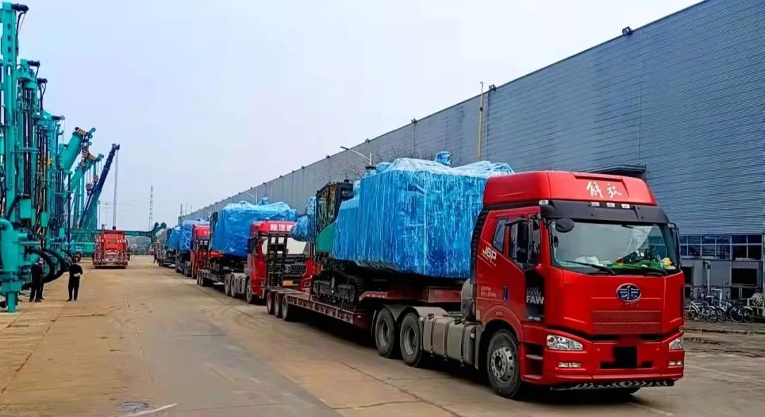 开门红!xingkong星空平台(中国)集团智能凿岩设备实现新年首单发货