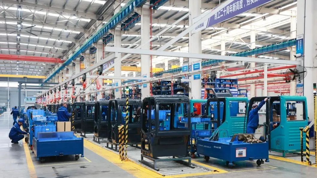 向着冲刺目标全力以赴!xingkong星空平台(中国)集团智能正式开工