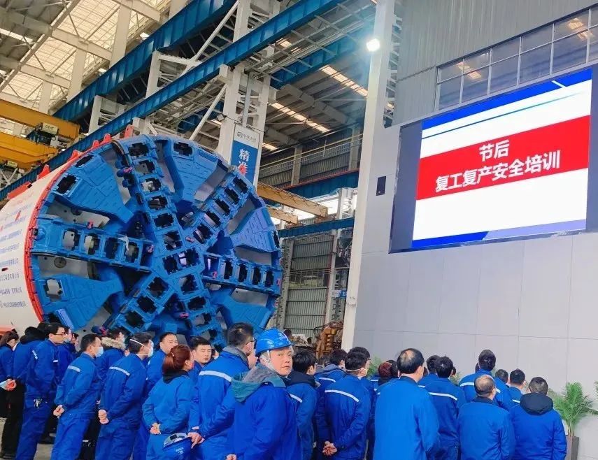 直击生产一线！中铁xingkong星空平台（中国）集团复工复产忙