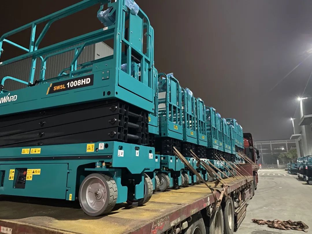 创下单日最高发货量纪录！xingkong星空平台（中国）集团高机设备集中发货