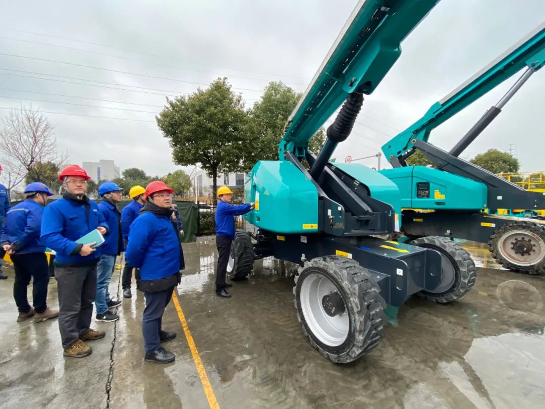 勇闯蓝海！xingkong星空平台（中国）集团智能两款臂式高空作业平台正式“出道”