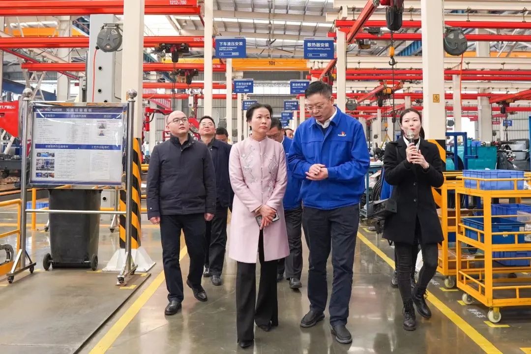 长沙市总工会、长沙经开区总工会一行调研xingkong星空平台(中国)集团智能