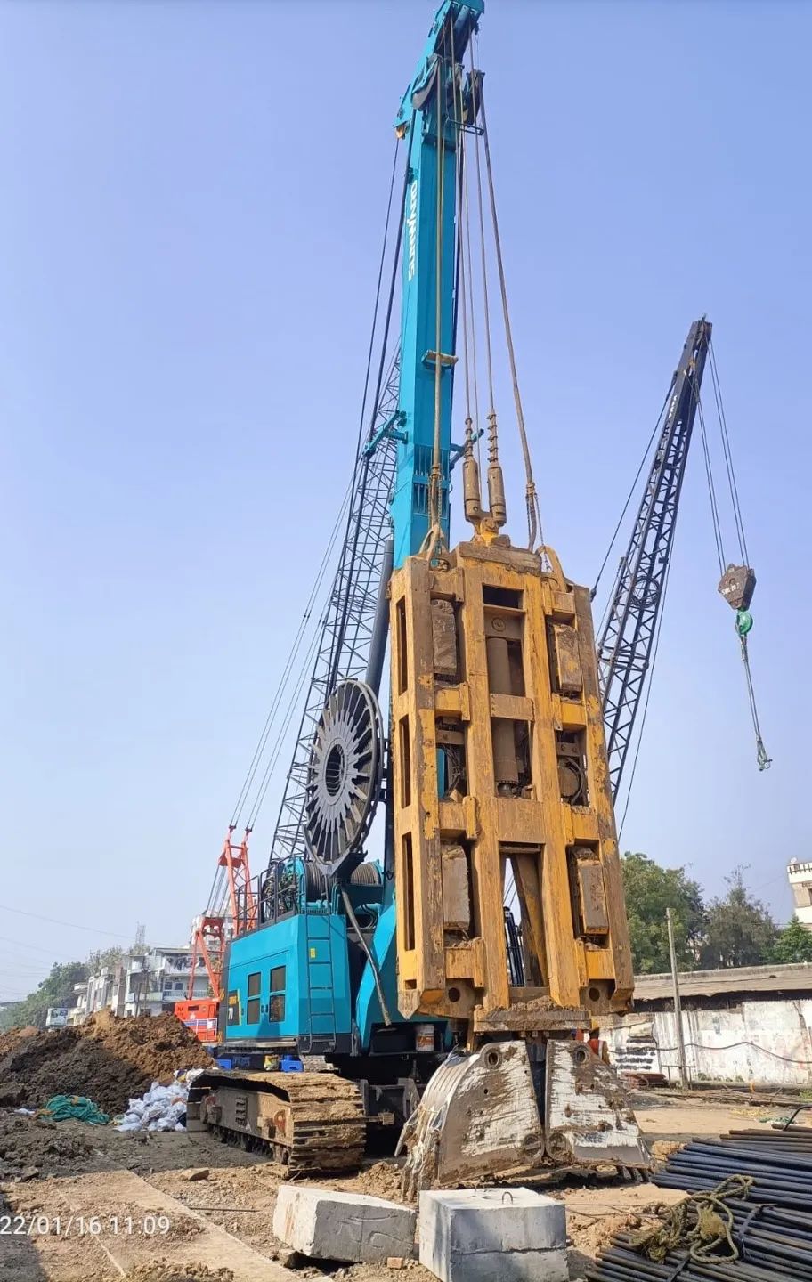 感谢信!xingkong星空平台(中国)集团智能SWHG70液压抓斗助力海外基础施工获肯定