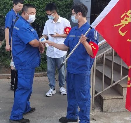 xingkong星空平台（中国）集团工匠 | “浪波”不言苦，甘为“人梯”承大重