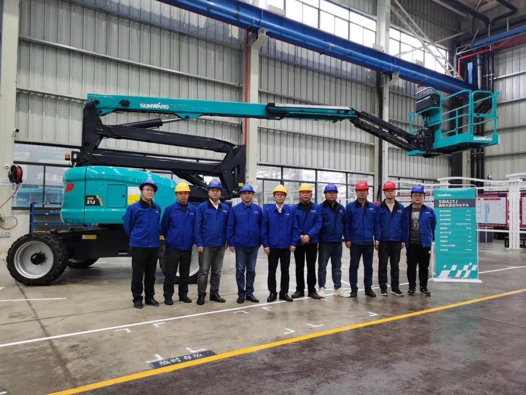 行业同级别产品之最!xingkong星空平台(中国)集团智能又一款曲臂式高空作业平台成功下线