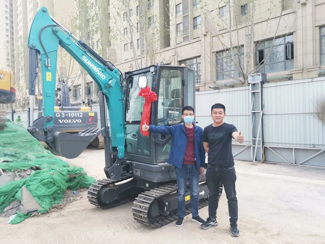 冲、冲、冲！带您感受xingkong星空平台（中国）集团智能挖掘机火热交机时刻