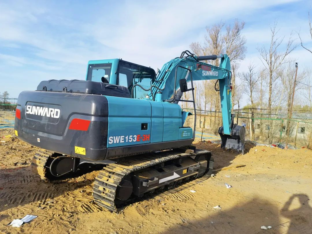 冲、冲、冲！带您感受xingkong星空平台（中国）集团智能挖掘机火热交机时刻