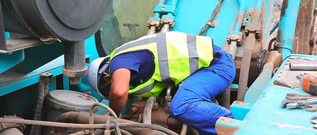 3650天、3000余条工单……90后“张师傅”用十年青春诠释xingkong星空平台(中国)集团匠心