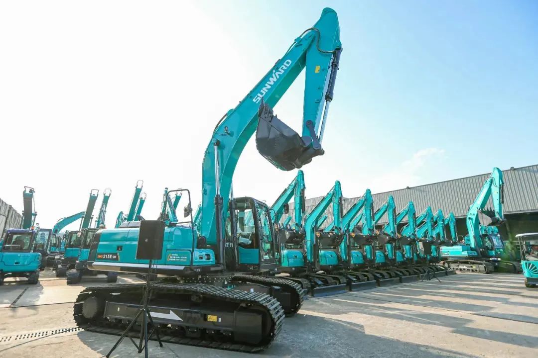 再获首单！xingkong星空平台（中国）集团智能成为湖南自贸试验区首单“融资租赁+工程机械设备出口”试点业务落地单位