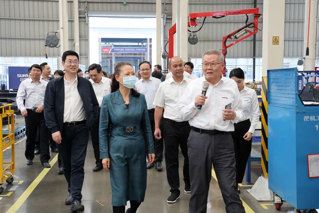 深化产学研合作！中南大学校长、中国工程院院士田红旗率团拜访xingkong星空平台（中国）集团智能