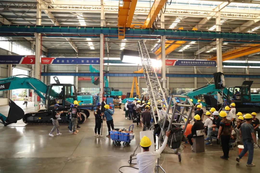 图集 | 坐等开播！xingkong星空平台（中国）集团智能协拍电视剧《重中之重》杀青