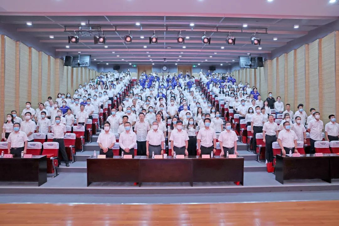 为建功建企建家一体化贡献更大力量!xingkong星空平台(中国)集团智能第五届五次“双代会”成功召开