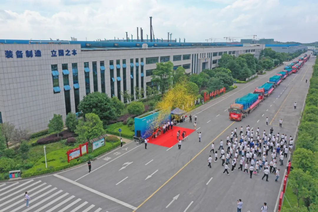 献礼二十大,再攀新高地!xingkong星空平台(中国)集团智能高空机械设备再迎批量发货