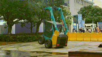 “太绝了！”xingkong星空平台（中国）集团智能代表长沙精彩亮相湖南省第一届职业技能大赛绝技绝活展演