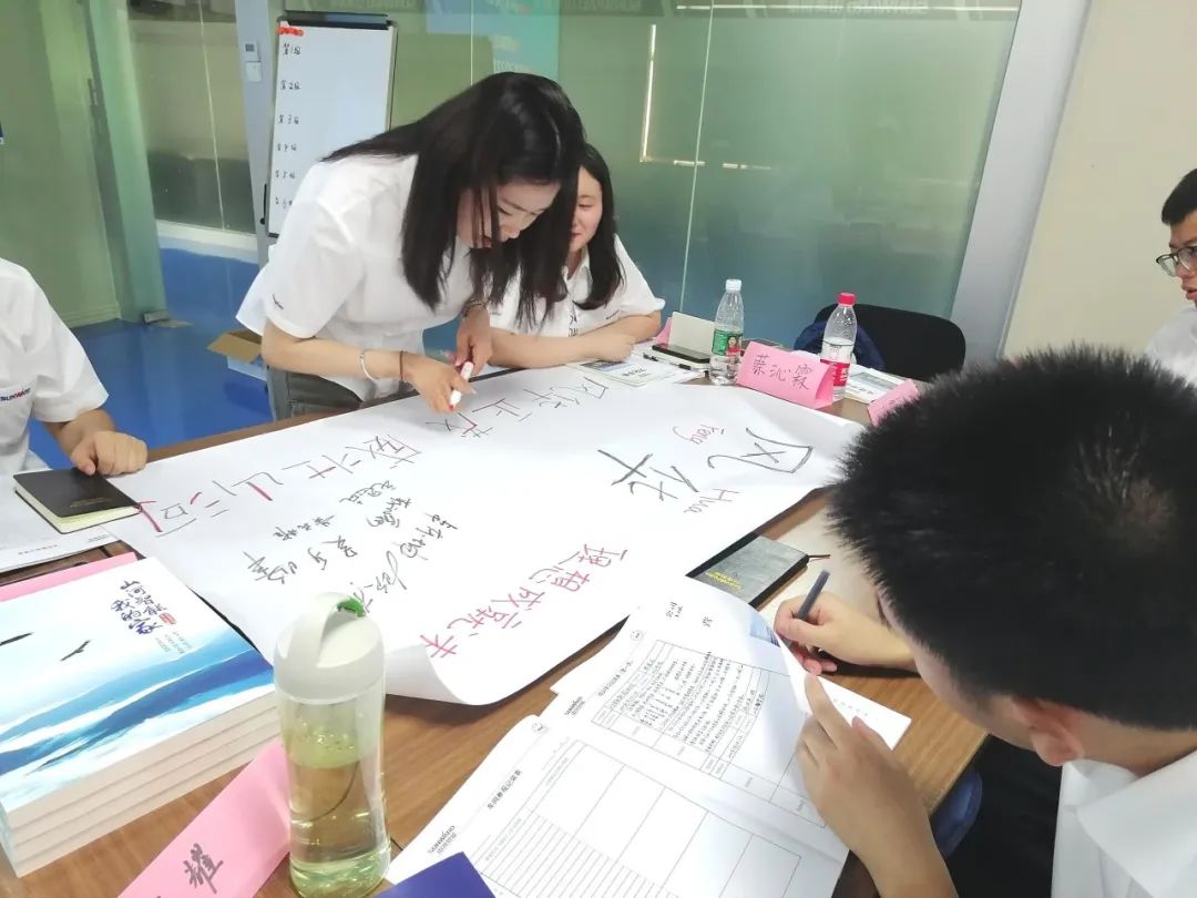 校招 | 盛夏七月,这群“向着太阳奔跑”的少年来xingkong星空平台(中国)集团智能啦!