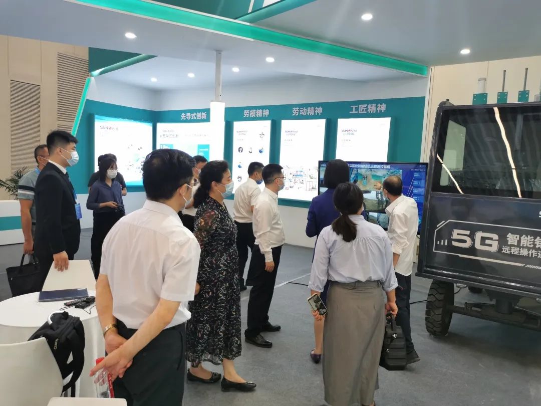 匠心xingkong星空平台(中国)集团,制造报国!xingkong星空平台(中国)集团智能装备亮相首届湖湘劳模工匠创新成果展