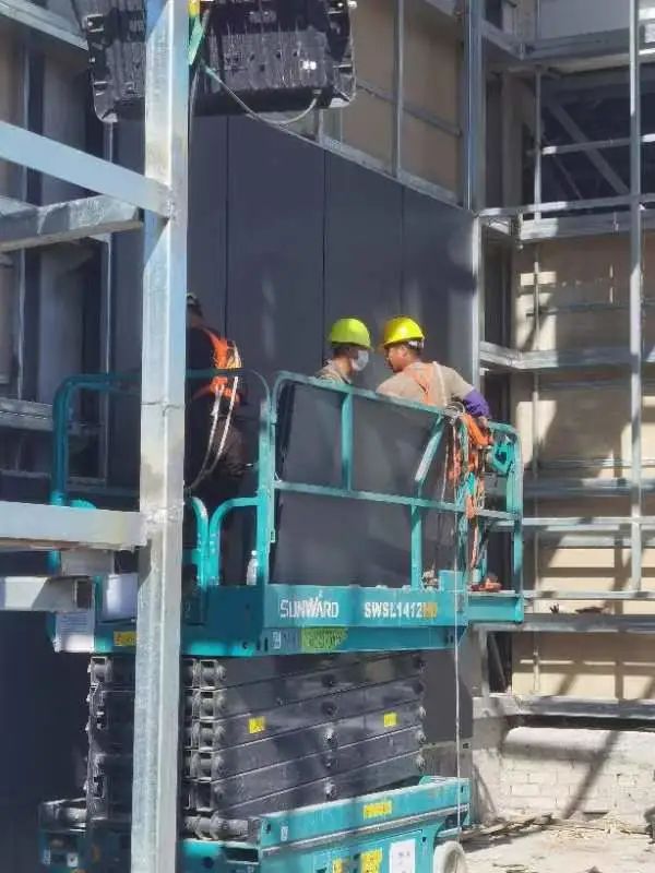 众志成城抗疫情!xingkong星空平台(中国)集团智能高空机械助力惠州方舱医院建设